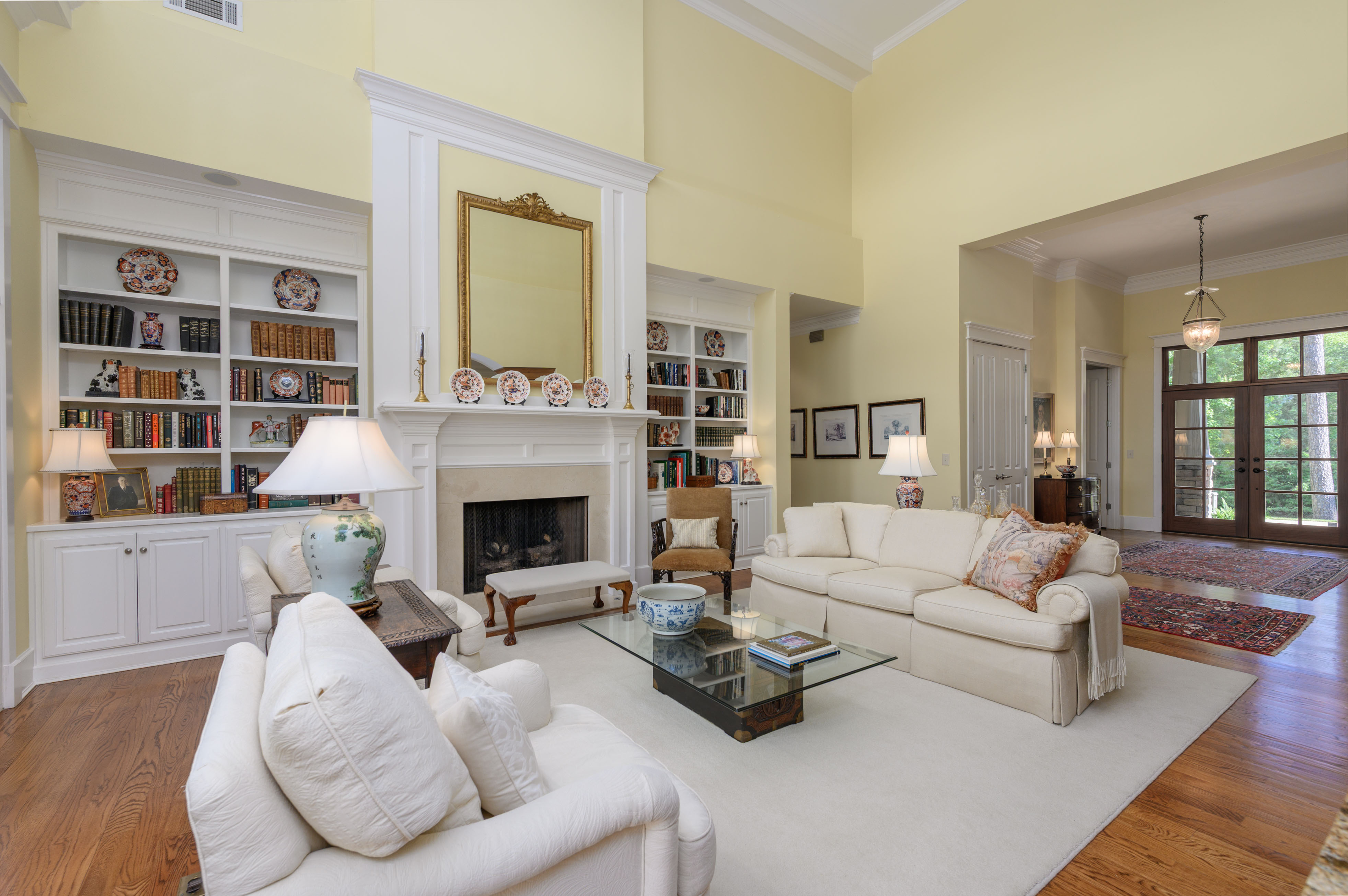 1030 Alanson Court image 9